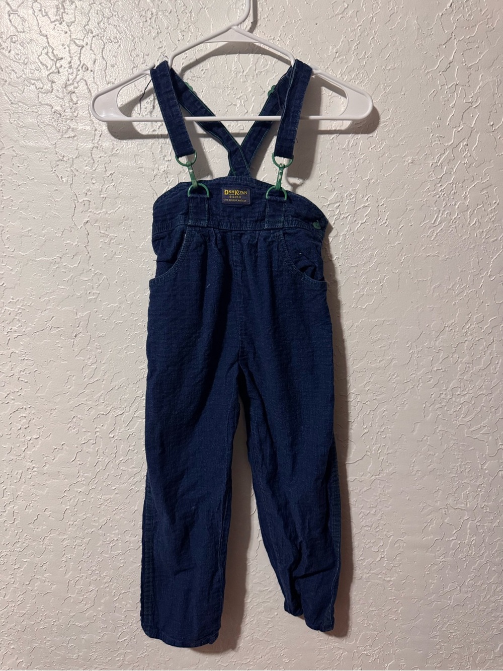 Vintage Osh Kosh B’Gosh Kids Overalls
Lightweight Navy Chambray Denim Material